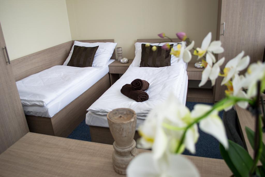 Penzion s wellness Uherské Hradiště Zimmer foto